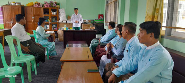နေပြည်တော်ကောင်စီနယ်မြေရှိ ငလျင်ဘေးကြောင့် တက္ကသိုလ်ဝင်တန်းပြန်လည်‌ဖြေဆိုကြမည့် ကျောင်းသူ/ကျောင်းသားများအတွက် ဘာသာပေါင်းစုံချစ်ကြည်ညီညွတ်ရေးအဖွဲ့(ဗဟို)မှ(ရေသန့်) သောက်သုံးရေများလှူဒါန်း